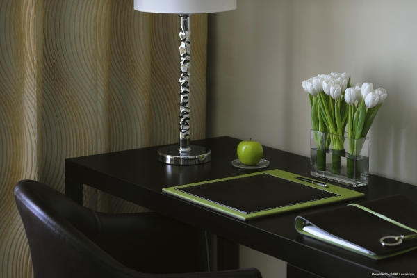 Movenpick Hotel Jumeirah Lakes Towers (Dubai)